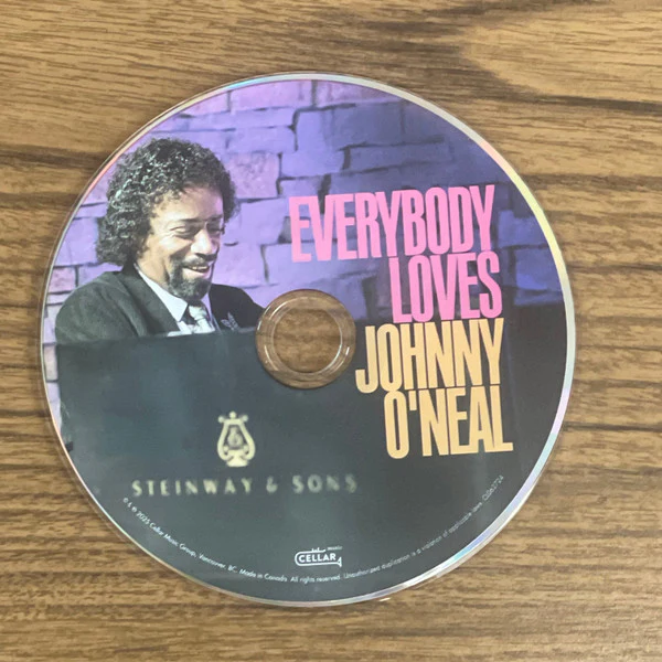 Johnny O'Neal With Luke Sellick And Itay Morchi - Everybody Loves Johnny O'neal: Recorded Live At Pyatt Hall (CD) - Image 2