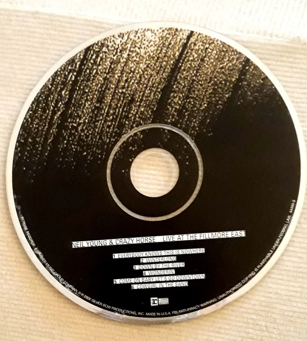 Neil Young & Crazy Horse - Live At The Fillmore East (CD) - Image 3