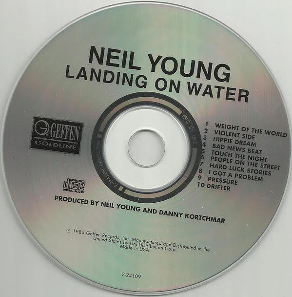 Neil Young - Landing On Water (CD) - Image 3