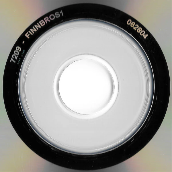 The Finn Brothers - Everyone Is Here (Tour Sampler) (CD) - Image 4